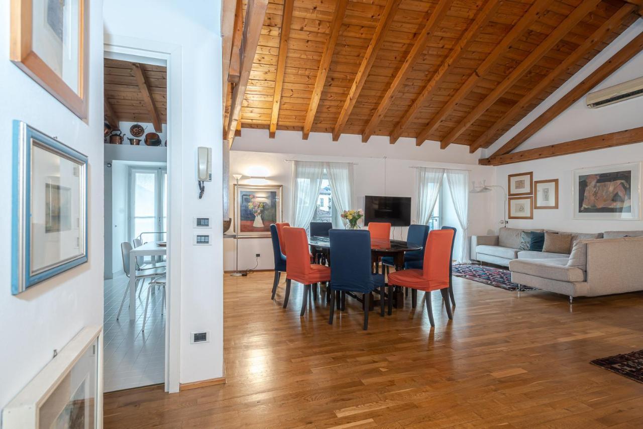 A Casa Nuccia Mansarda By Holiday Solutions Комо Екстериор снимка